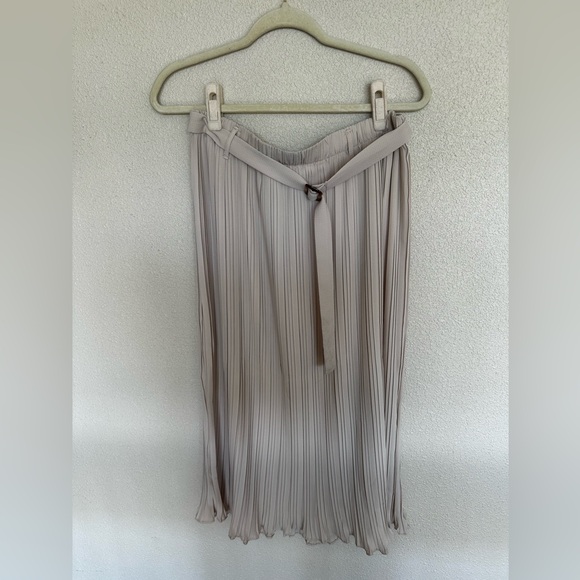 Alice Blue Dresses & Skirts - Alice blue pleated skirt